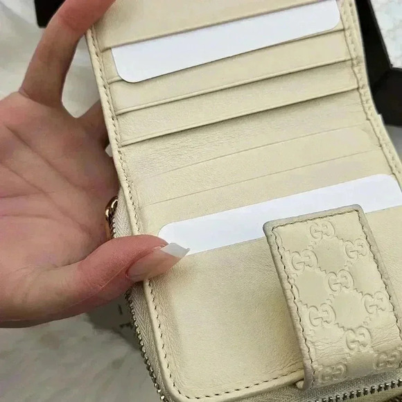 Microguccissima Pattern  Leather Compact Wallet - Picture 12 of 16